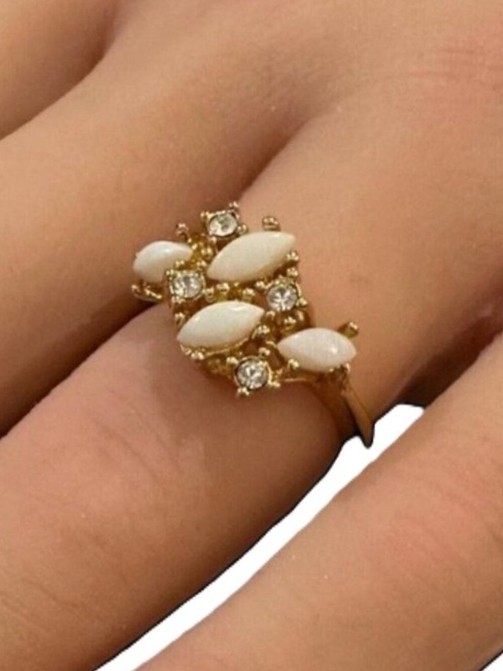 Uncas Vintage Ring 1960s Gold Tone Costume Cocktail Faux Navette Opals size 5